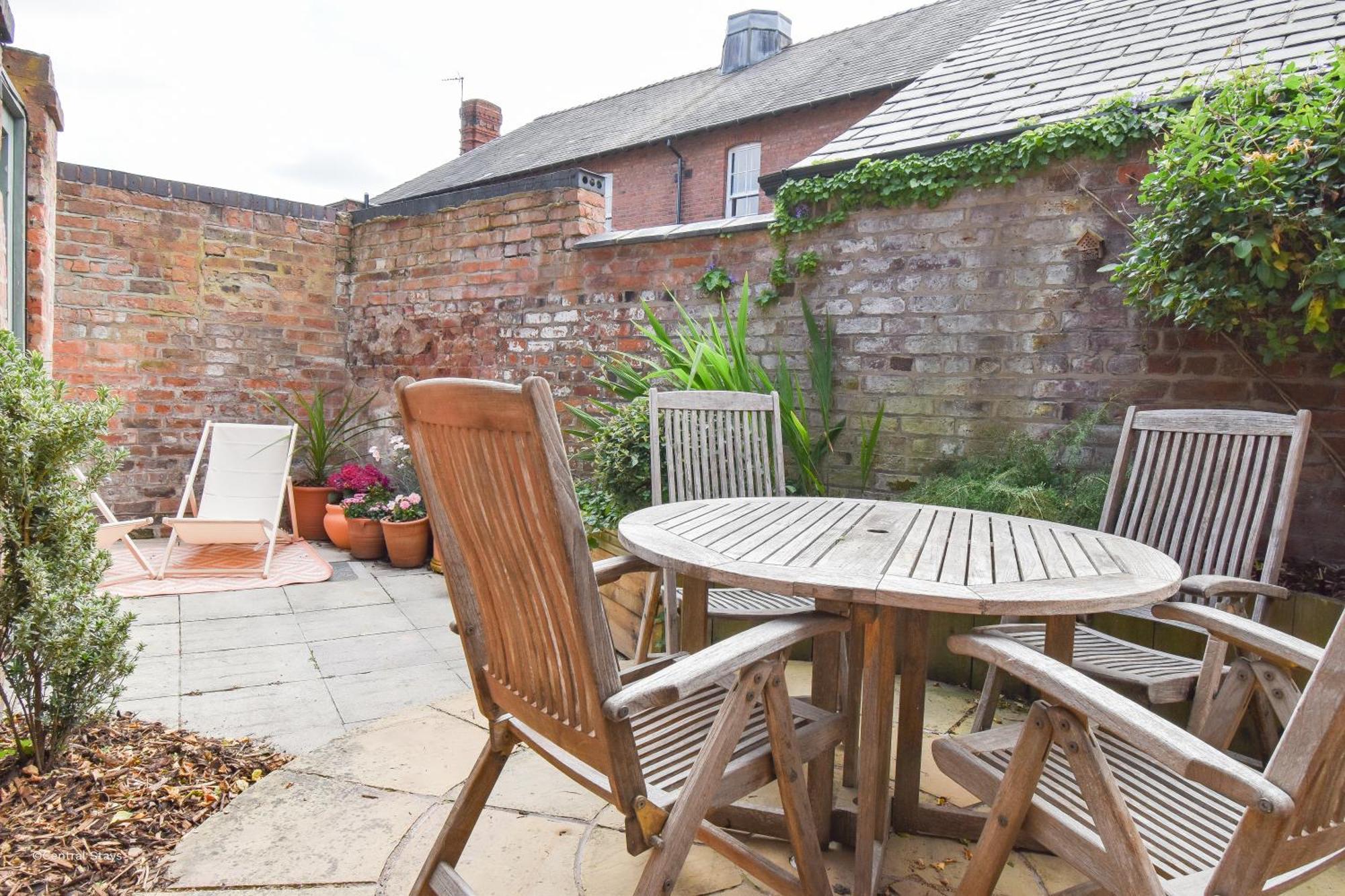 Central Stays - Luxury Central Townhouse - With Free Parking Chester Exterior photo