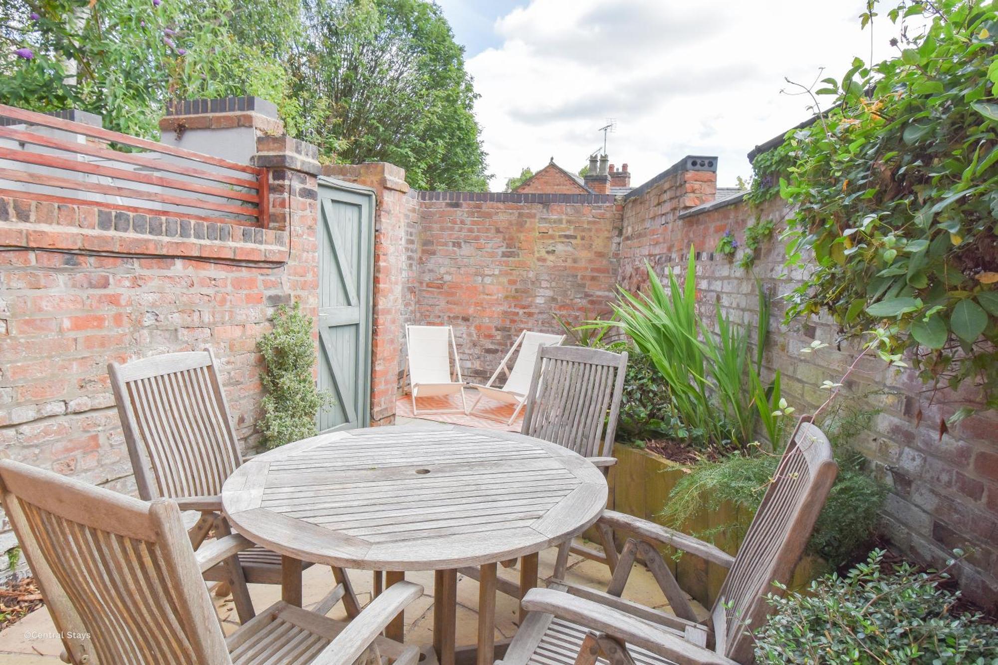 Central Stays - Luxury Central Townhouse - With Free Parking Chester Exterior photo